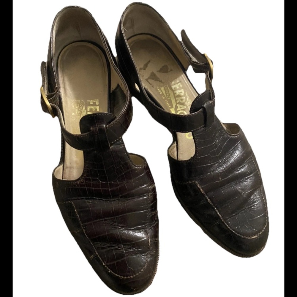 Salvatore Ferragamo Womens Brown Leather Crocodile Strap Flat Pump Monk US 5